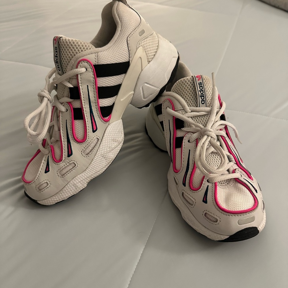 Adidas Women's White Black Pink Running Sneakers